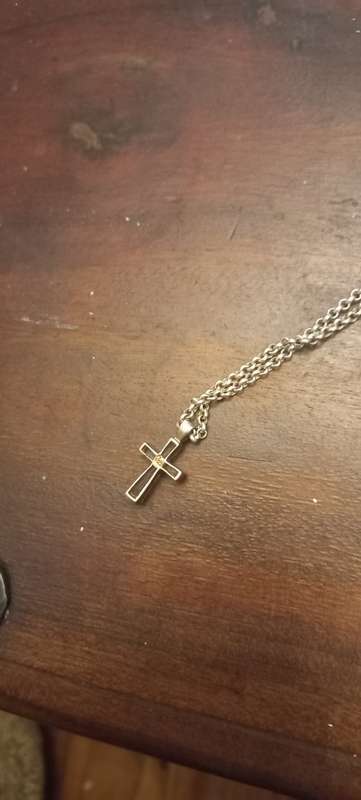 Sterling silver cross with 925 silver chain