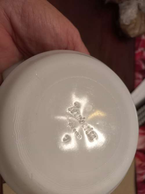 Milk glass bowl with lid vintage