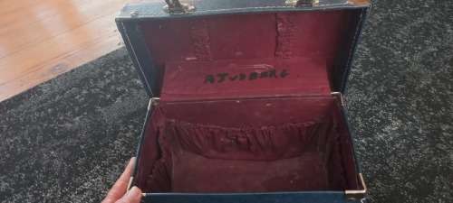 Vanity case