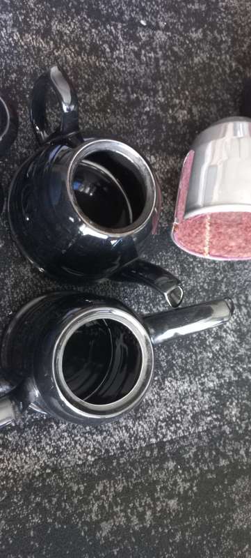 Black tea and coffee pot set