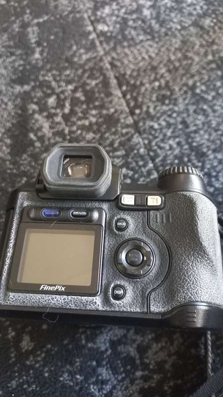 Fujifilm S5000 digital camera