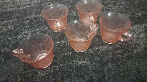 Vintage pink cups made in Indonesia x 5