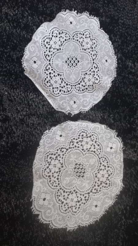 Vintage lace cloth