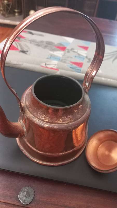 RHODESIA-ROYAL SABLE COPPER KETTLE BY COPPER WARES LTD.PURE COPPER KETTLE.