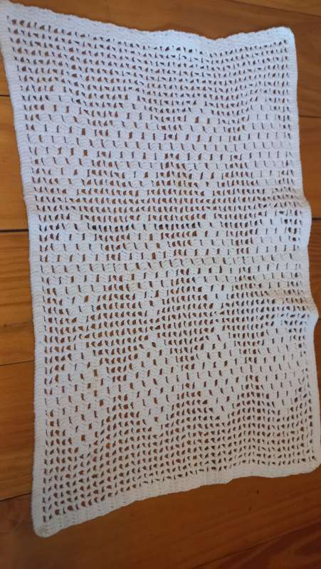 Crochet cloth vintage