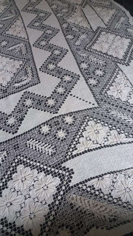 Handmade lace table cloth vintage