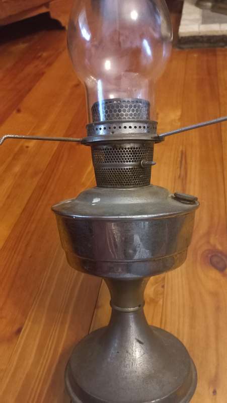 Vintage Alladin`s Lamp with lamp cover