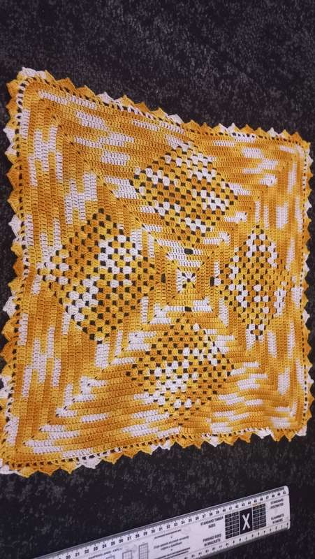 Vintage crochet cloth
