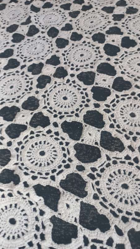 Large crochet cloth vintage