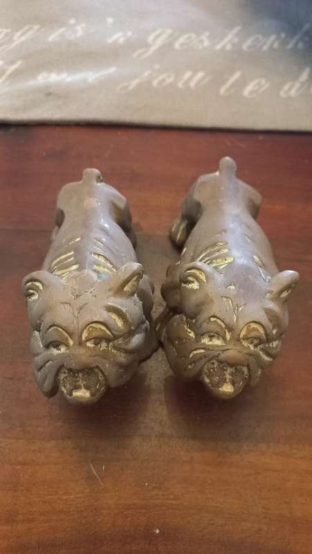 Vintage Brass Bulldog x 2
