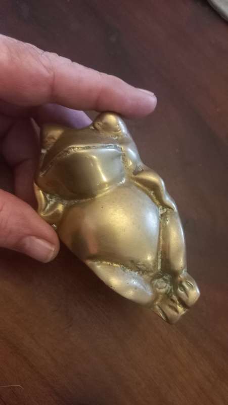 Vintage solid brass frog