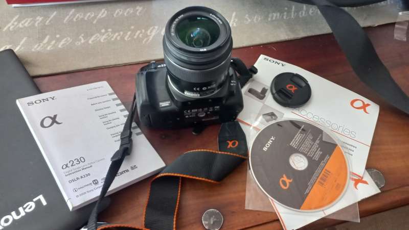 Sony A230 Camera with 18-55mm Lens
