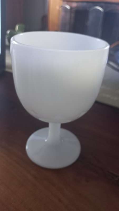 Milk glass large glass