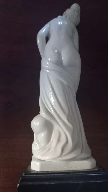 Vintage figures made in Hong Kong