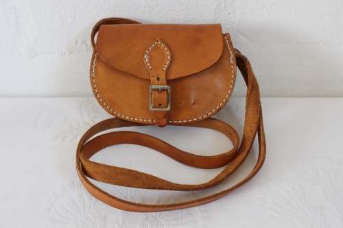 VINTAGE GENUINE LEATHER TAN BROWN MINI SLING BAG HANDBAG
