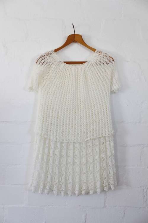 VINTAGE CROCHET KNITTED WHITE TWO PIECE TOP SKIRT SET - SIZE SMALL