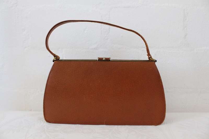 *GENUINE PIG SKIN* CORBEAU VINTAGE DESIGNER TAN BROWN LEATHER BAG HANDBAG