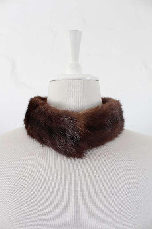 *GENUINE FUR* BROWN DETACHABLE COLLAR