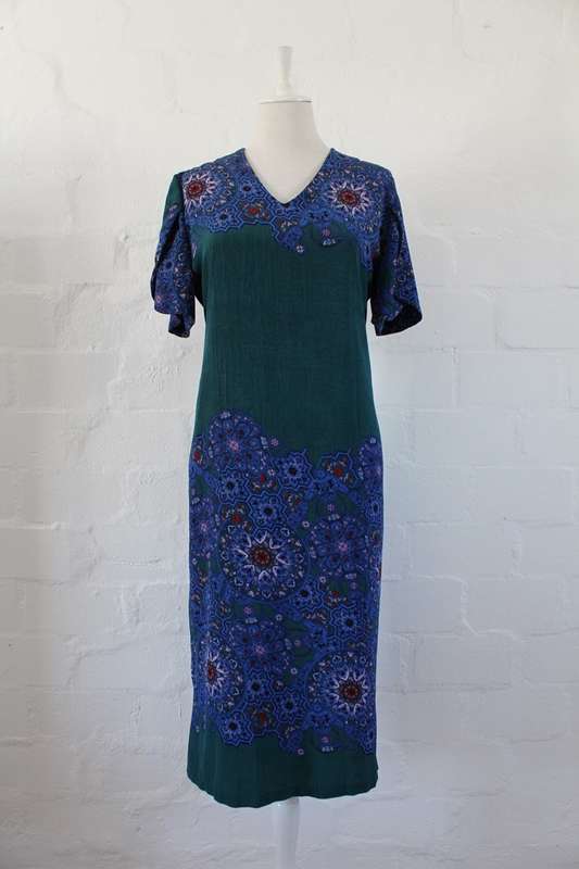 VINTAGE GREEN BLUE PRINTED TULIP SLEEVES DAY DRESS - SIZE 14