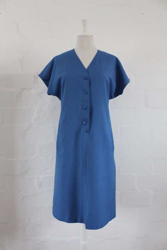 VINTAGE BLUE SHORT SLEEVE SHIFT DAY DRESS - SIZE 14