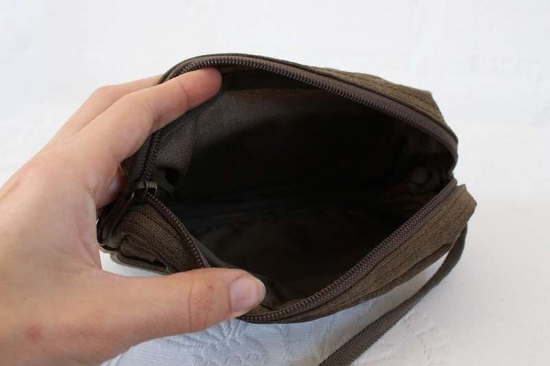 *FLASH SALE - 40% OFF!* GOTTA GOLF DESIGNER COLLECTION GREEN LEATHER SMALL SLING BALL BAG HANDBAG