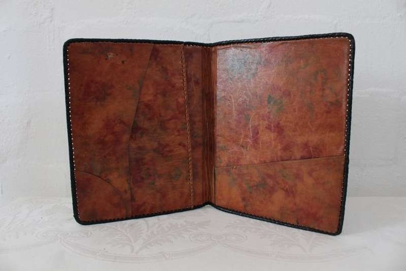 VINTAGE GENUINE LEATHER BROWN BLACK BOOK COVER FOLDER