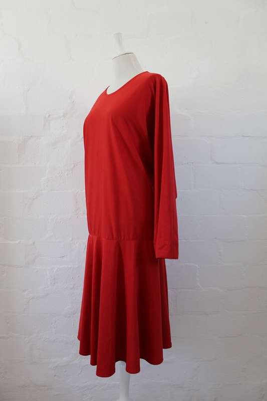 VINTAGE RED LONG SLEEVE DROP WAIST DAY DRESS - SIZE 20