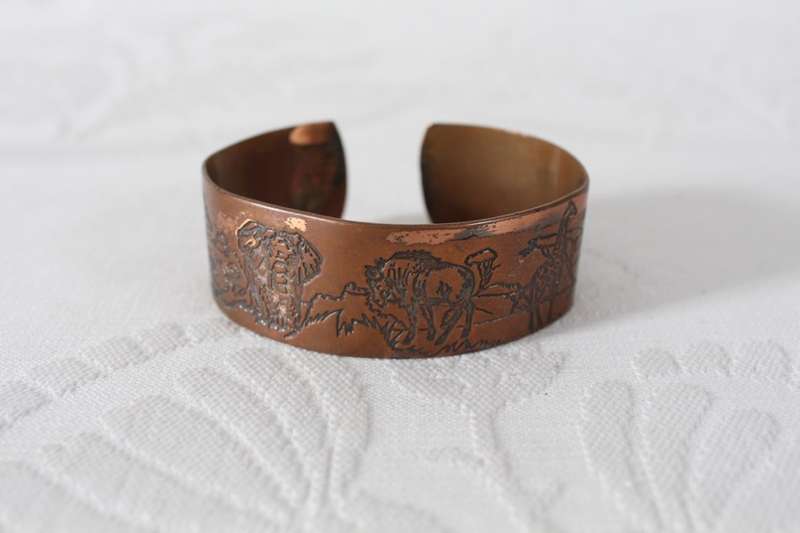 VINTAGE COPPER EMBOSSED AFRICAN ANIMAL CUFF BRACELET BANGLE