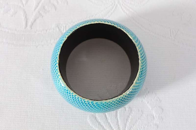 VINTAGE WOODEN BLUE PRINTED CHUNKY BANGLE BRACELET