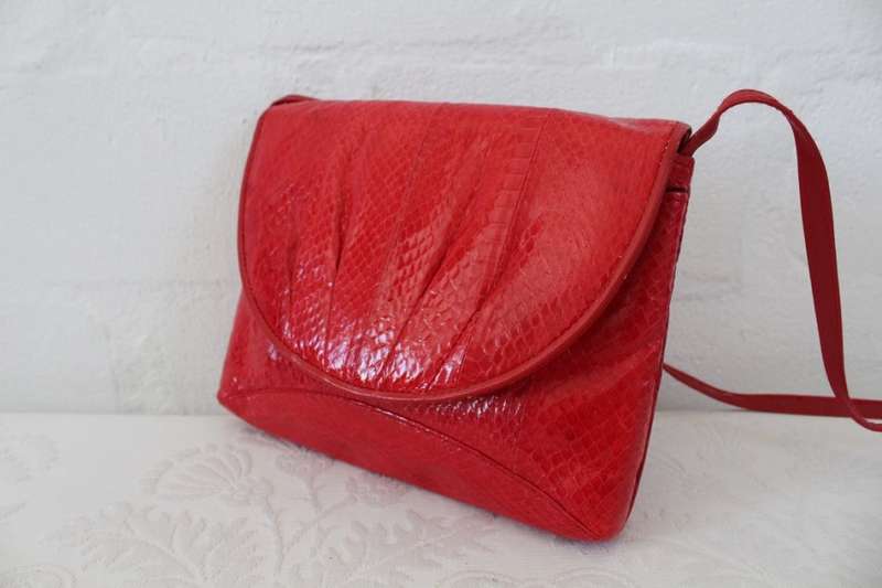 *GENUINE SNAKE SKIN* VINTAGE RED SLING HANDBAG BAG PURSE
