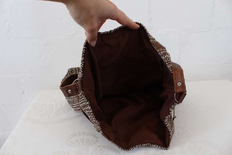 VINTAGE BROWN GENUINE LEATHER WOVEN BUCKET BAG HANDBAG