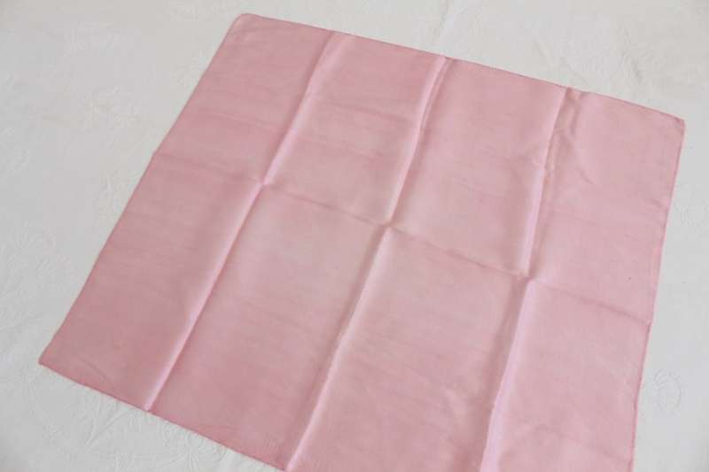 100% SILK VINTAGE PINK TEXTURED SCARF