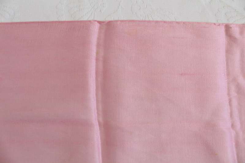 100% SILK VINTAGE PINK TEXTURED SCARF