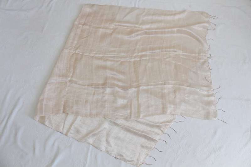 VINTAGE 100% RAW SILK PINK EXTRA LARGE FRINGED SCARF