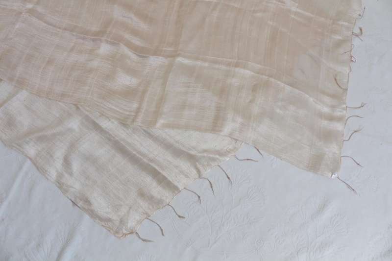 VINTAGE 100% RAW SILK PINK EXTRA LARGE FRINGED SCARF