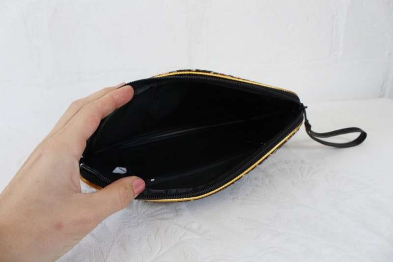 VINTAGE FLORAL TAPESTRY FABRIC BLACK CLUTCH BAG PURSE