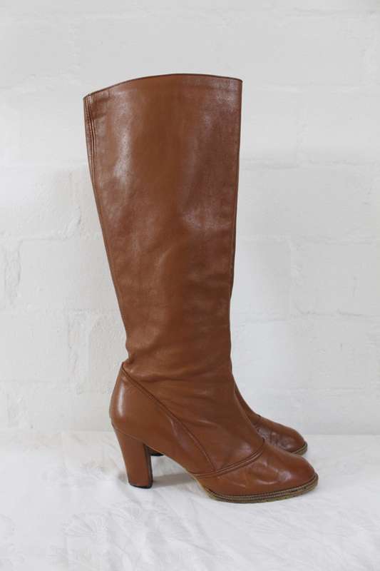 *FLASH SALE - 50% OFF!* VINTAGE GENUINE LEATHER BROWN TAN HIGH HEEL BOOTS - SIZE 7