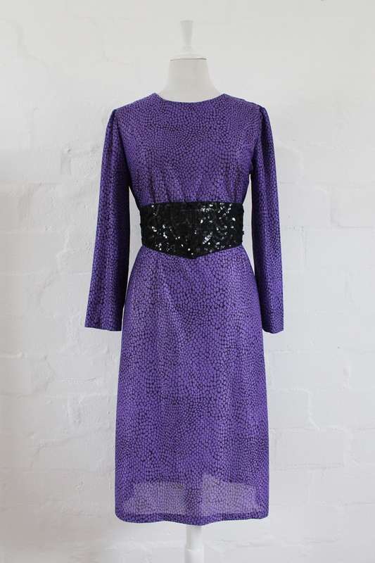 VINTAGE PRINTED PURPLE BLACK SEQUIN BELT LONG SLEEVE DRESS - SIZE 12