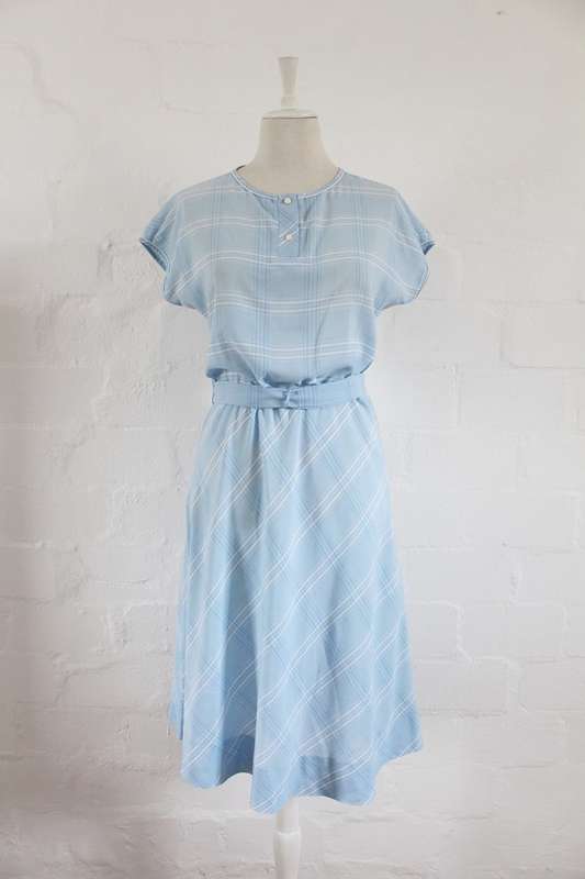 VINTAGE BLUE WHITE TIE WAIST DAY DRESS - SIZE 12