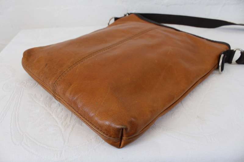 GENUINE LEATHER BROWN TAN SLING HANDBAG BAG