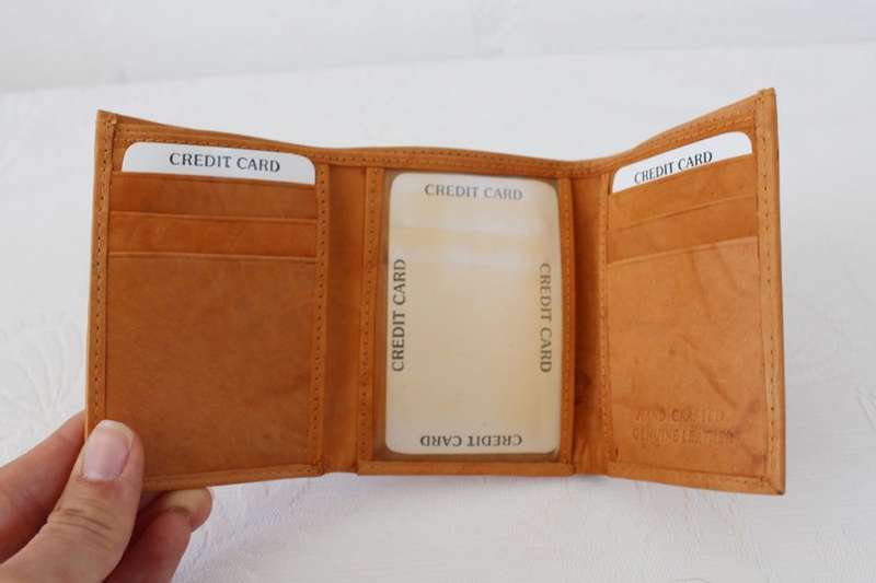 GENUINE LEATHER TAN BROWN HAND MADE TRI-FOLD WALLET PURSE