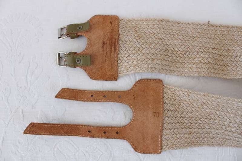 VINTAGE WOVEN STRAW GENUINE LEATHER GREEN BELT