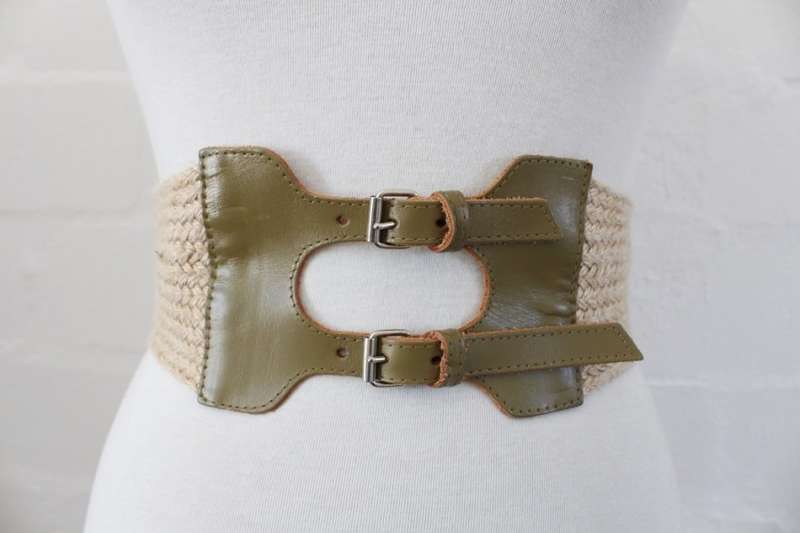 VINTAGE WOVEN STRAW GENUINE LEATHER GREEN BELT