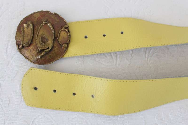 VINTAGE YELLOW GENUINE LEATHER BRASS BUCKLE BELT