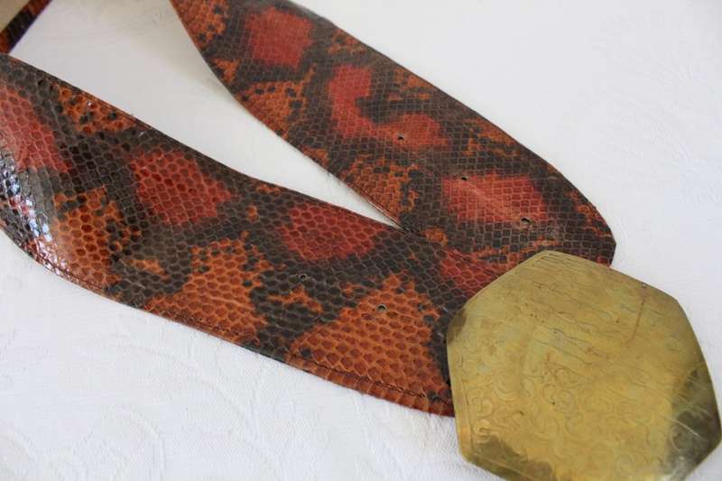 *GENUINE SNAKE SKIN* VINTAGE LEATHER BROWN WIDE BELT WITH BRASS BUCKLE