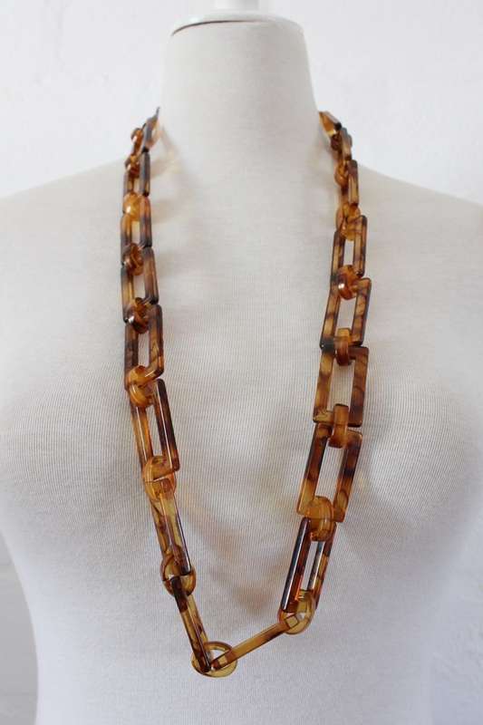 VINTAGE TORTOISE SHELL BROWN PLASTIC LUCITE CHAIN LINK NECKLACE