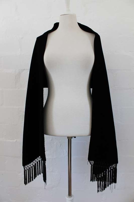 VINTAGE VELVET BLACK FRINGED SCARF SHAWL