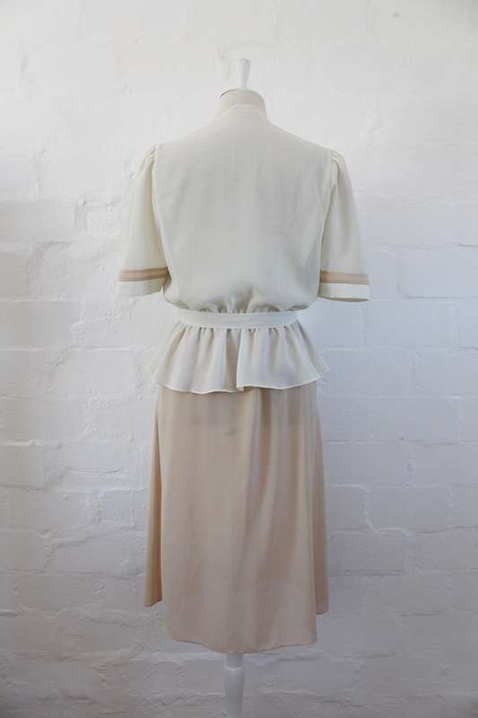 VINTAGE CREAM TWO PIECE TOP DRESS SET - SIZE 10