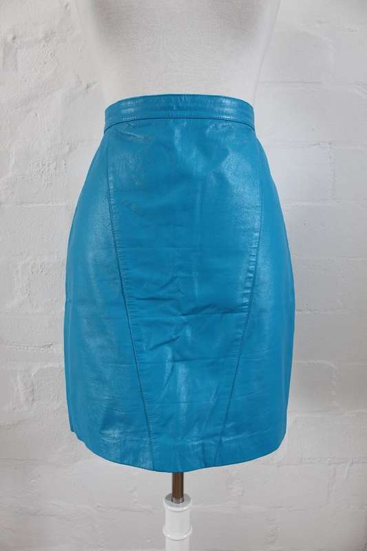 *GENUINE LEATHER* VINTAGE BLUE PENCIL SKIRT - SIZE 10