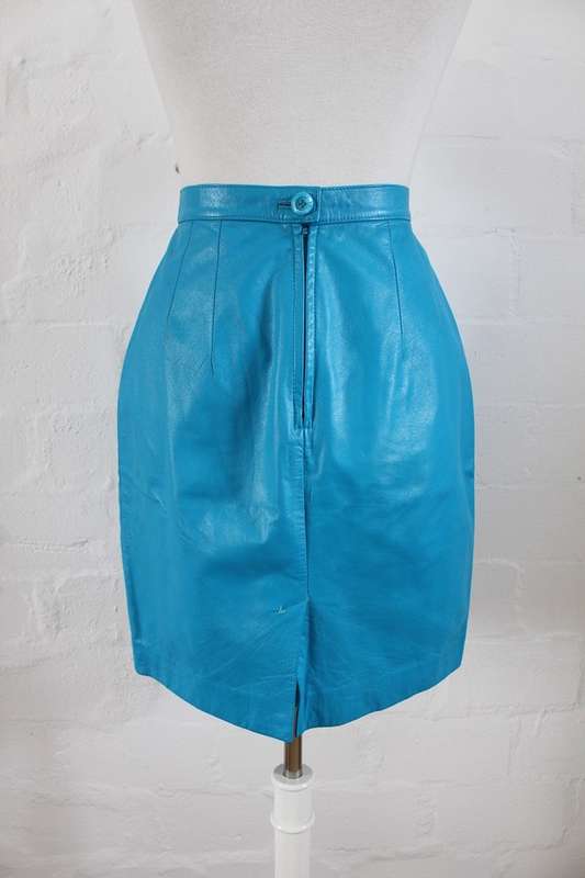 *GENUINE LEATHER* VINTAGE BLUE PENCIL SKIRT - SIZE 10
